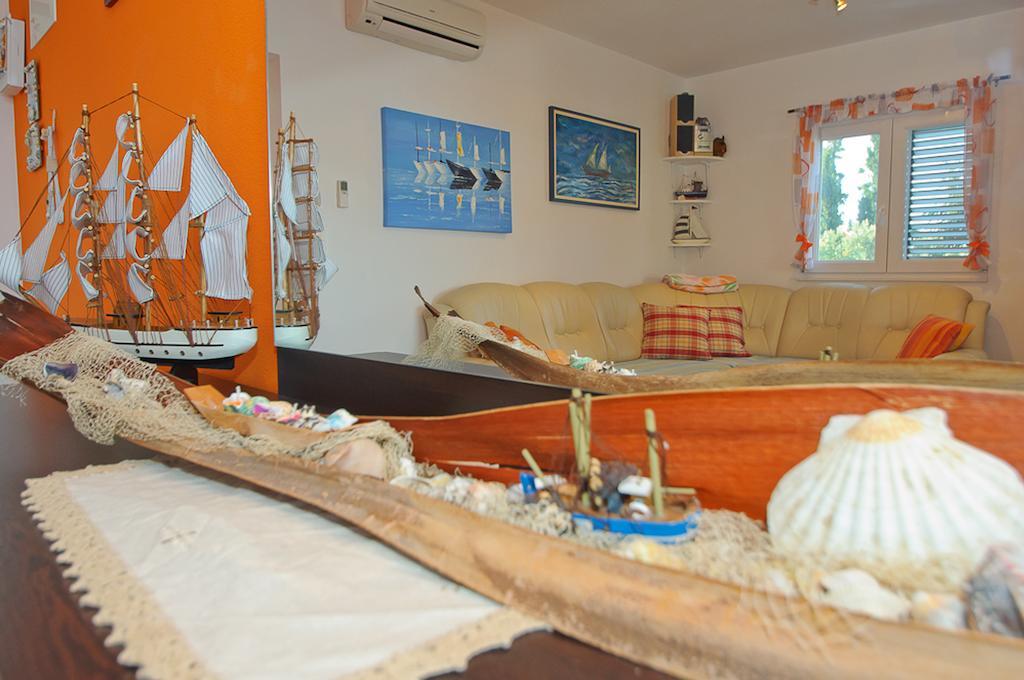 Zigulin Apartment Trogir Ruang foto